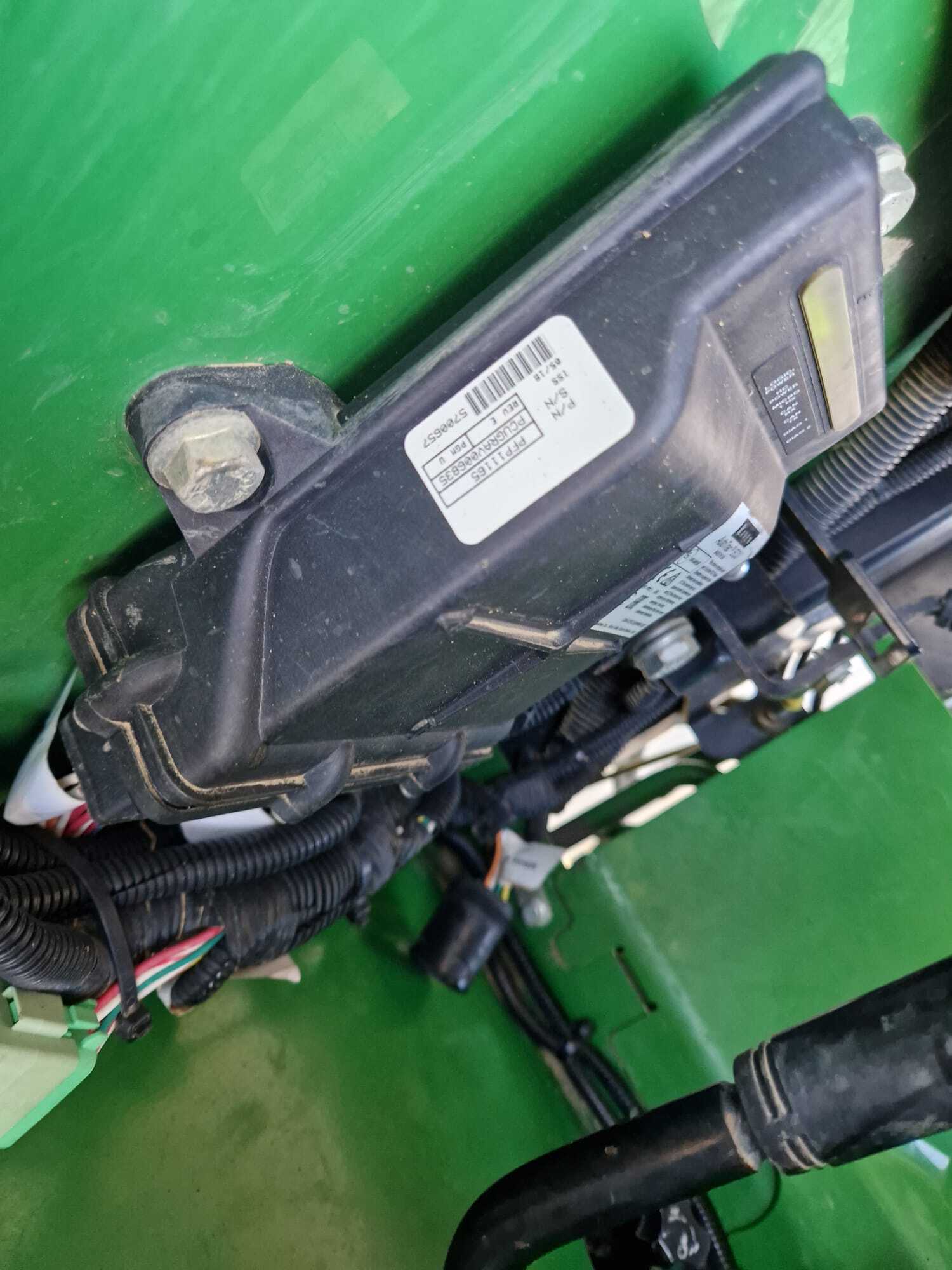 JOHN DEERE 5090M AUTOTRAC – Image 14