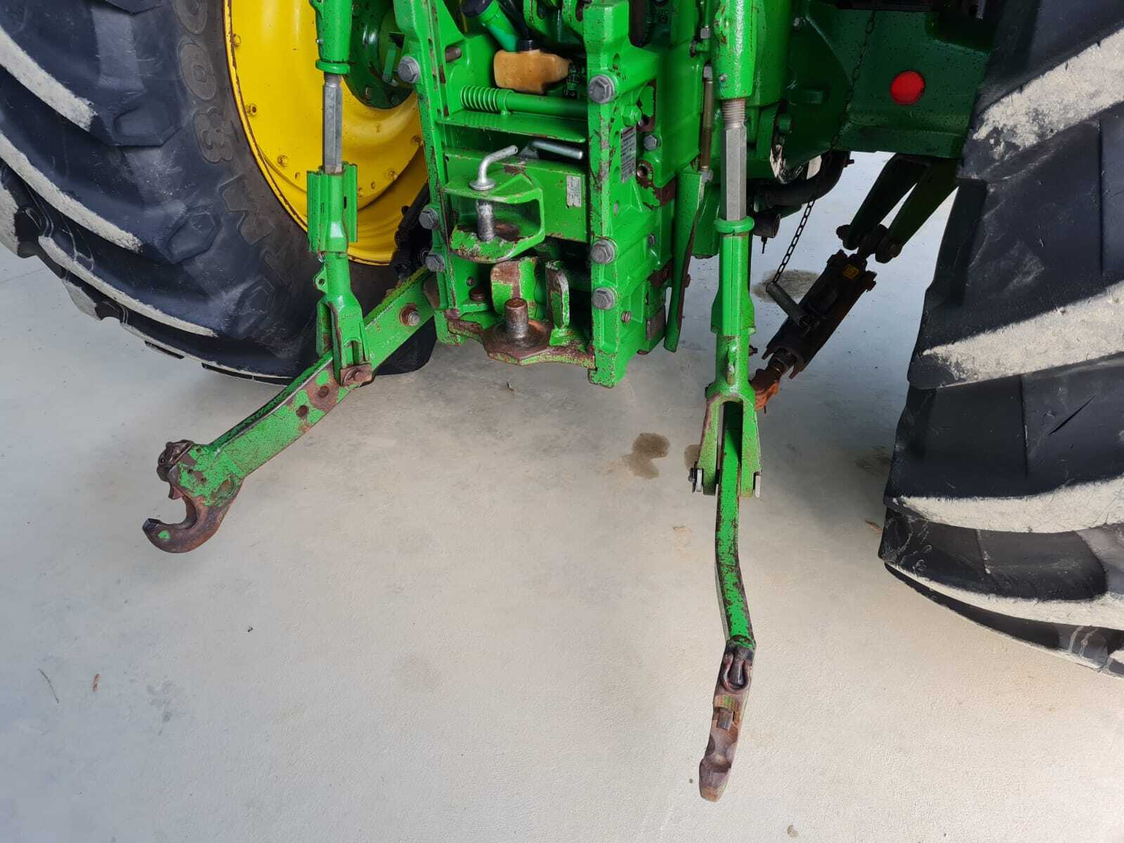 JOHN DEERE 6155R AUTOPOWER – Image 9