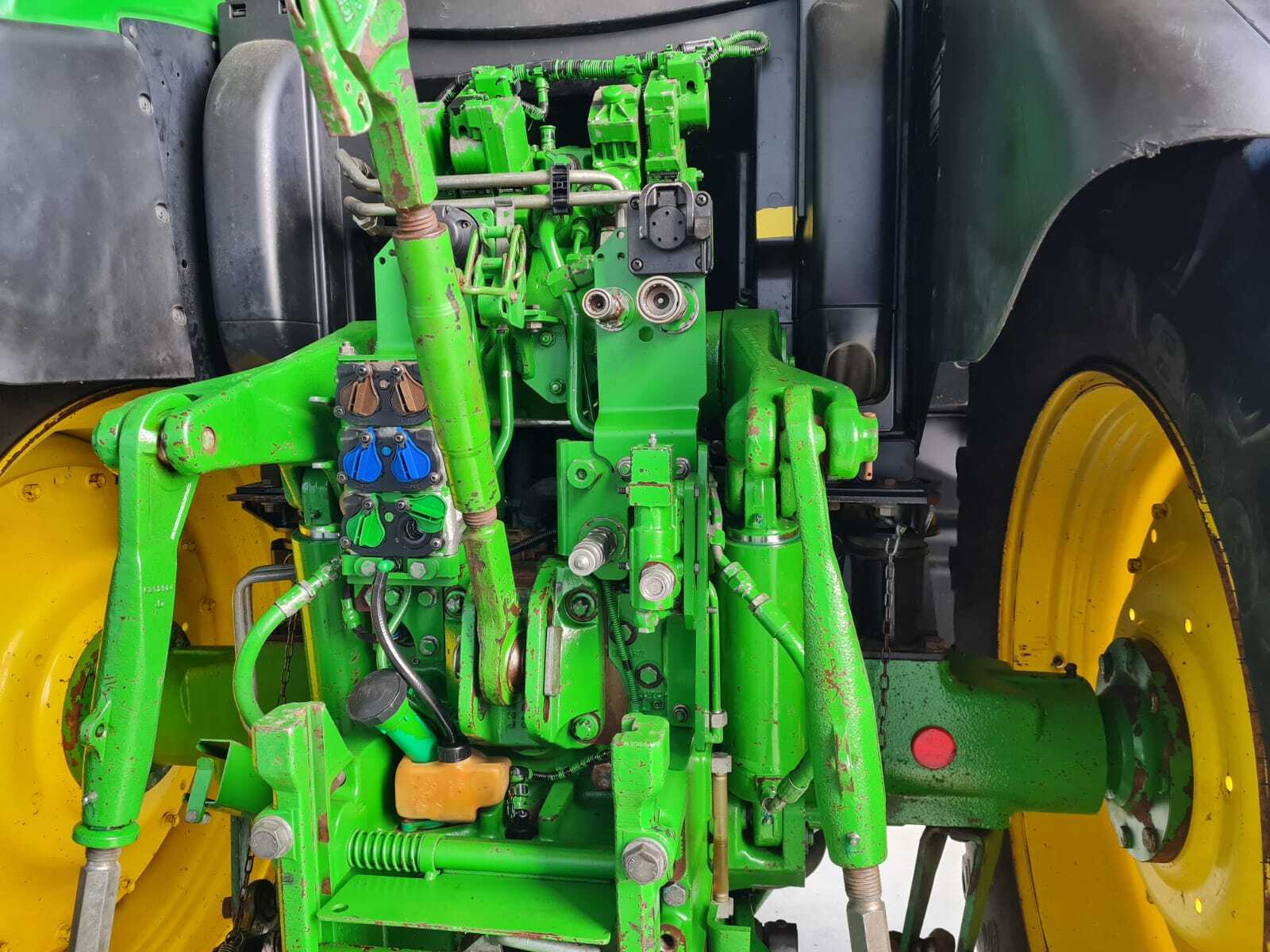 JOHN DEERE 6155R AUTOPOWER – Image 10
