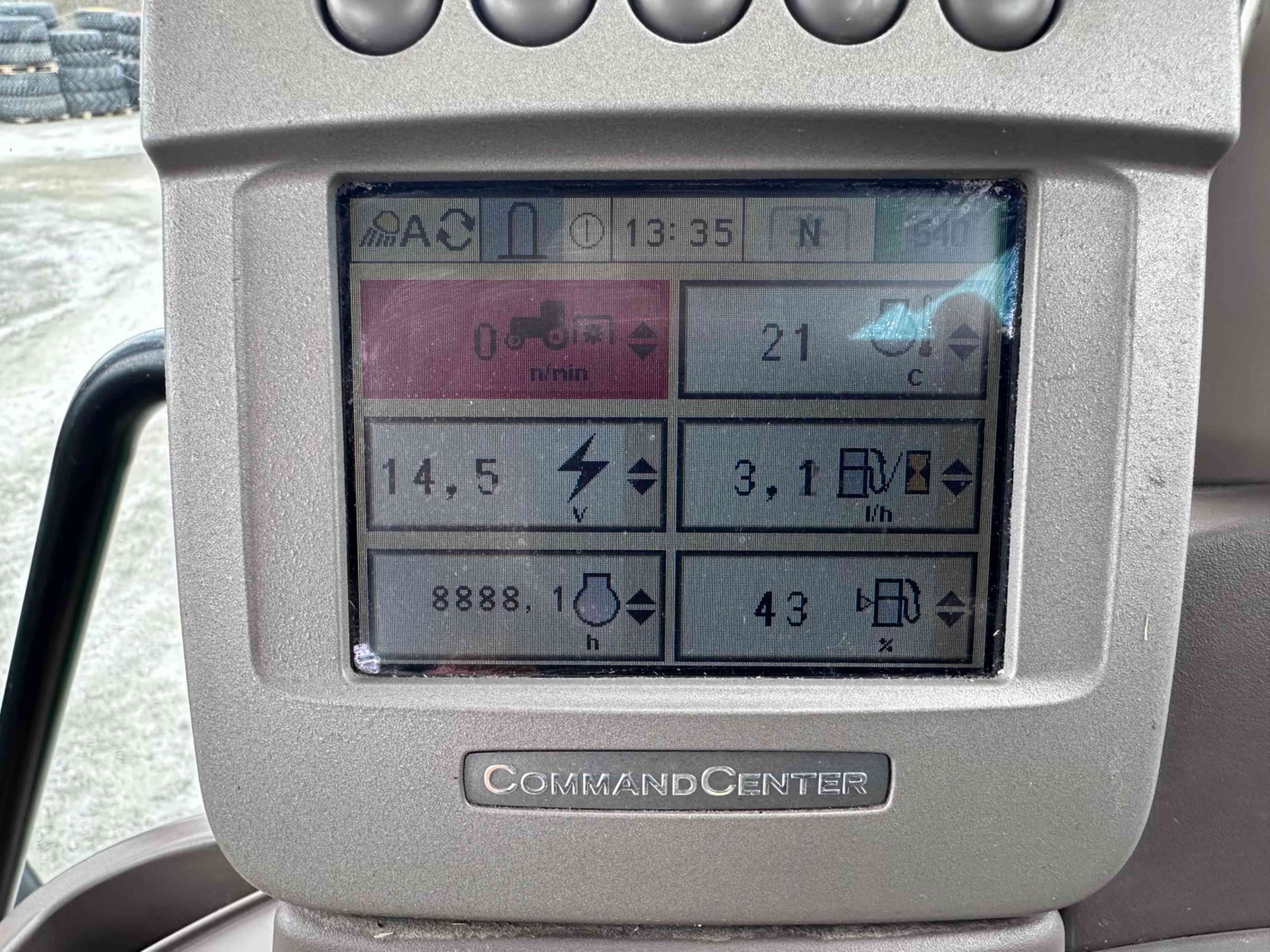 John Deere 6230 Premium – Image 8