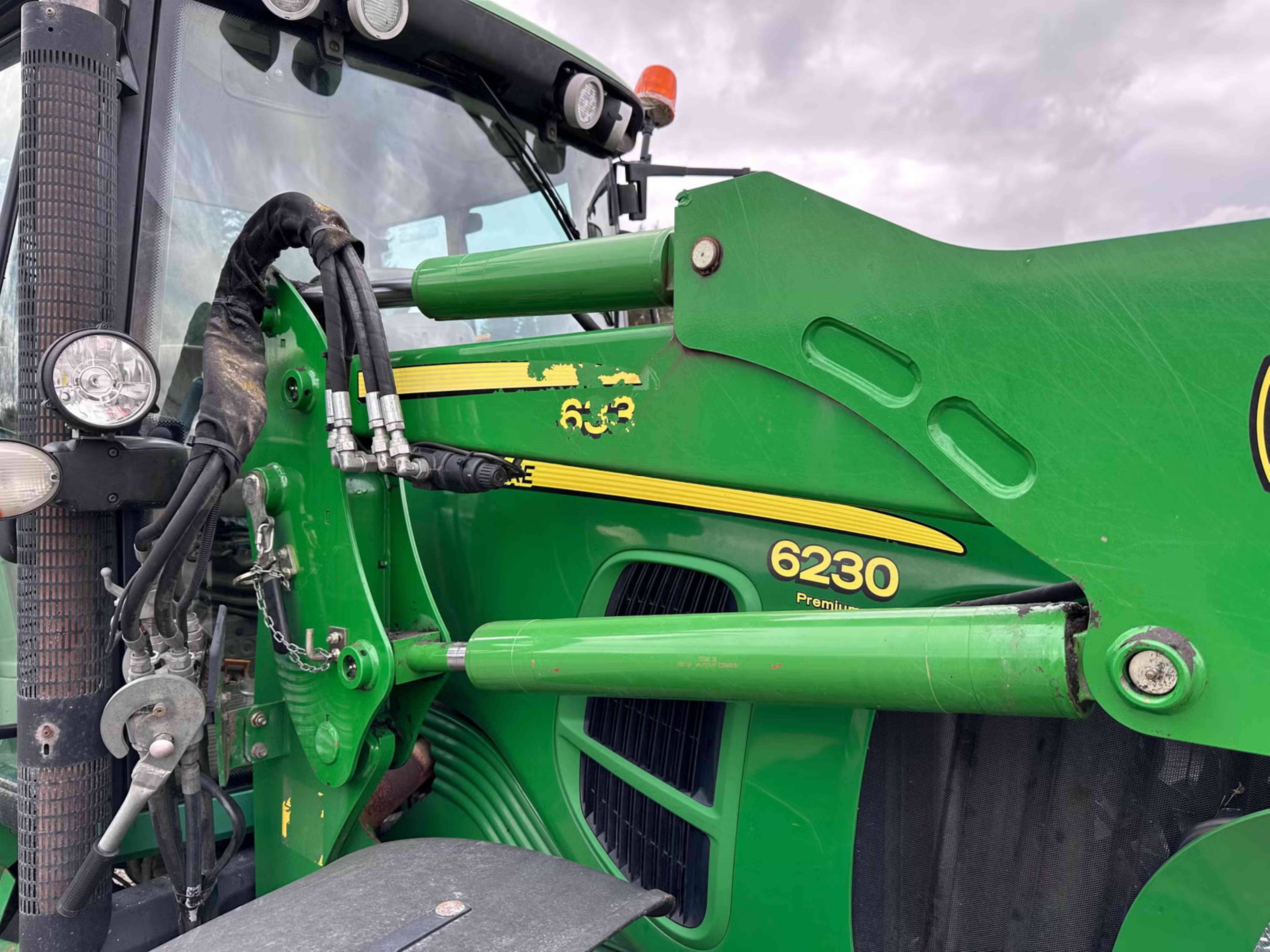 John Deere 6230 Premium – Image 4